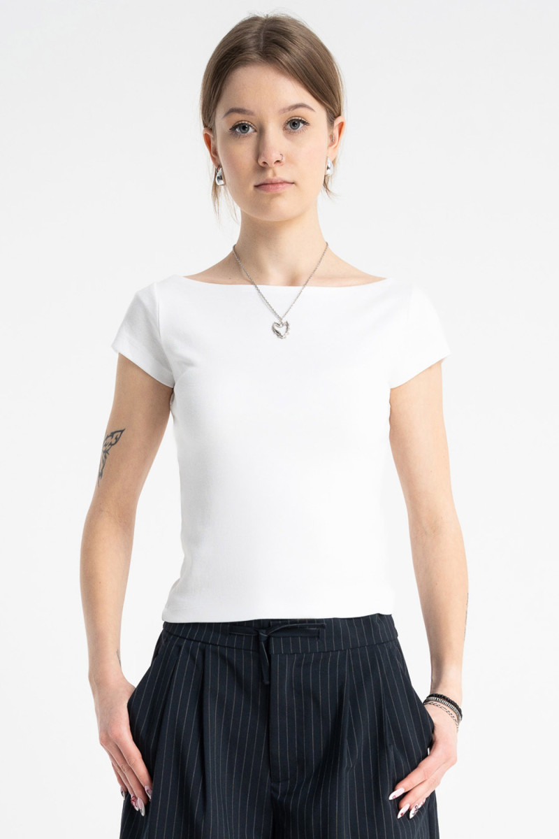 Gładka biała bluzka z dekoltem łódką, Rozmiar - 170, Kolor - Biały