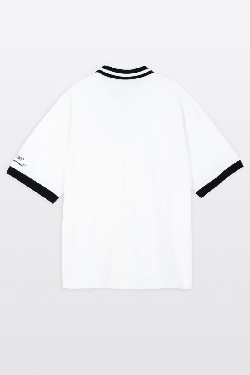 Biała koszulka polo z krótkim rękawem z kontrastową lamówką