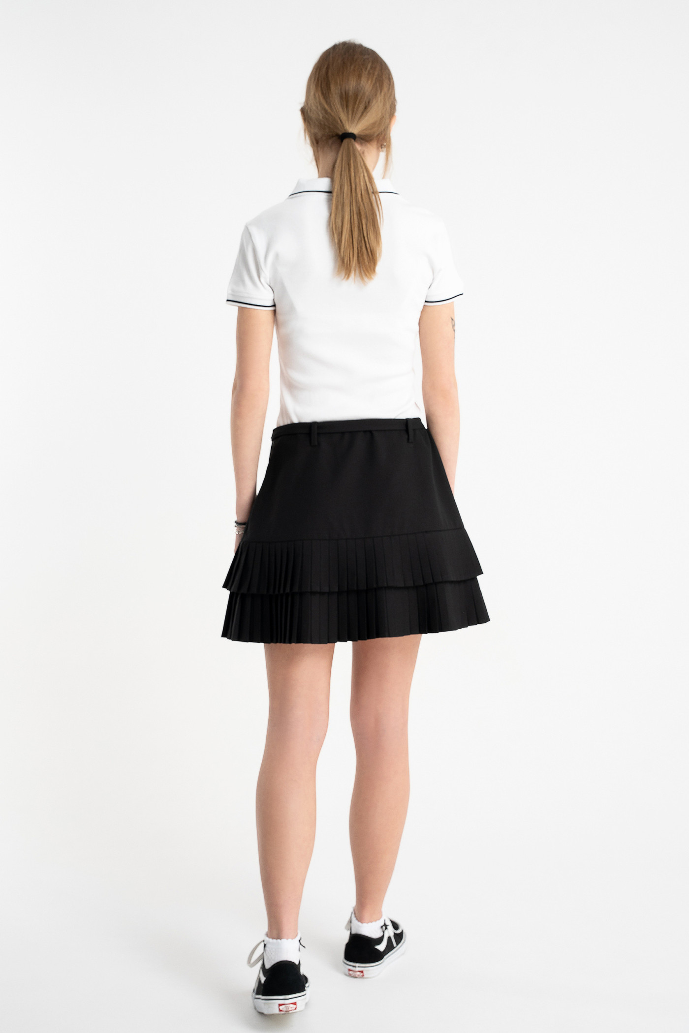 Koszulka polo z prążkowanej dzianiny z kontrastowym wykończeniem