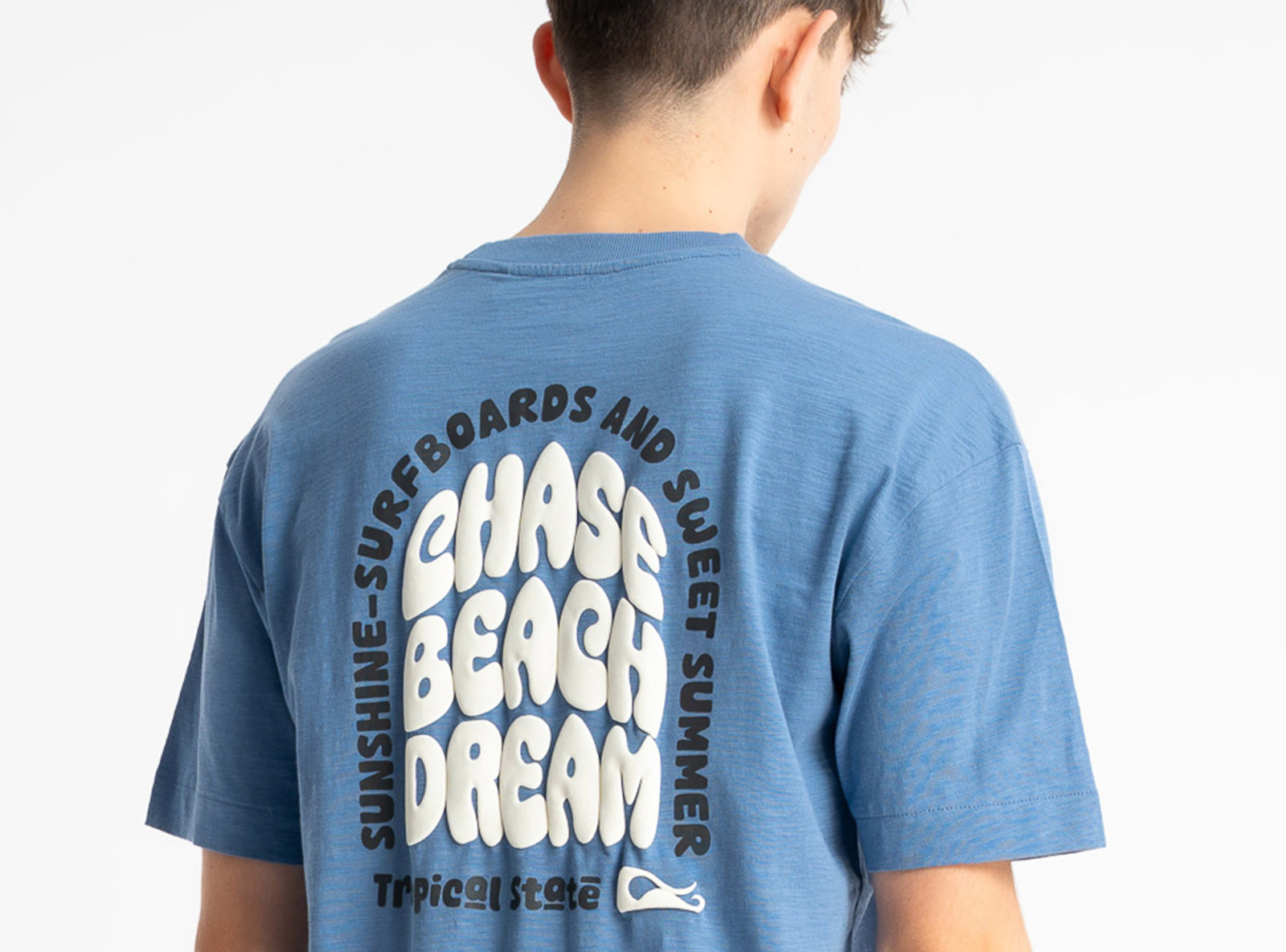 Niebieski t-shirt LOOSE z autorską grafiką z tyłu