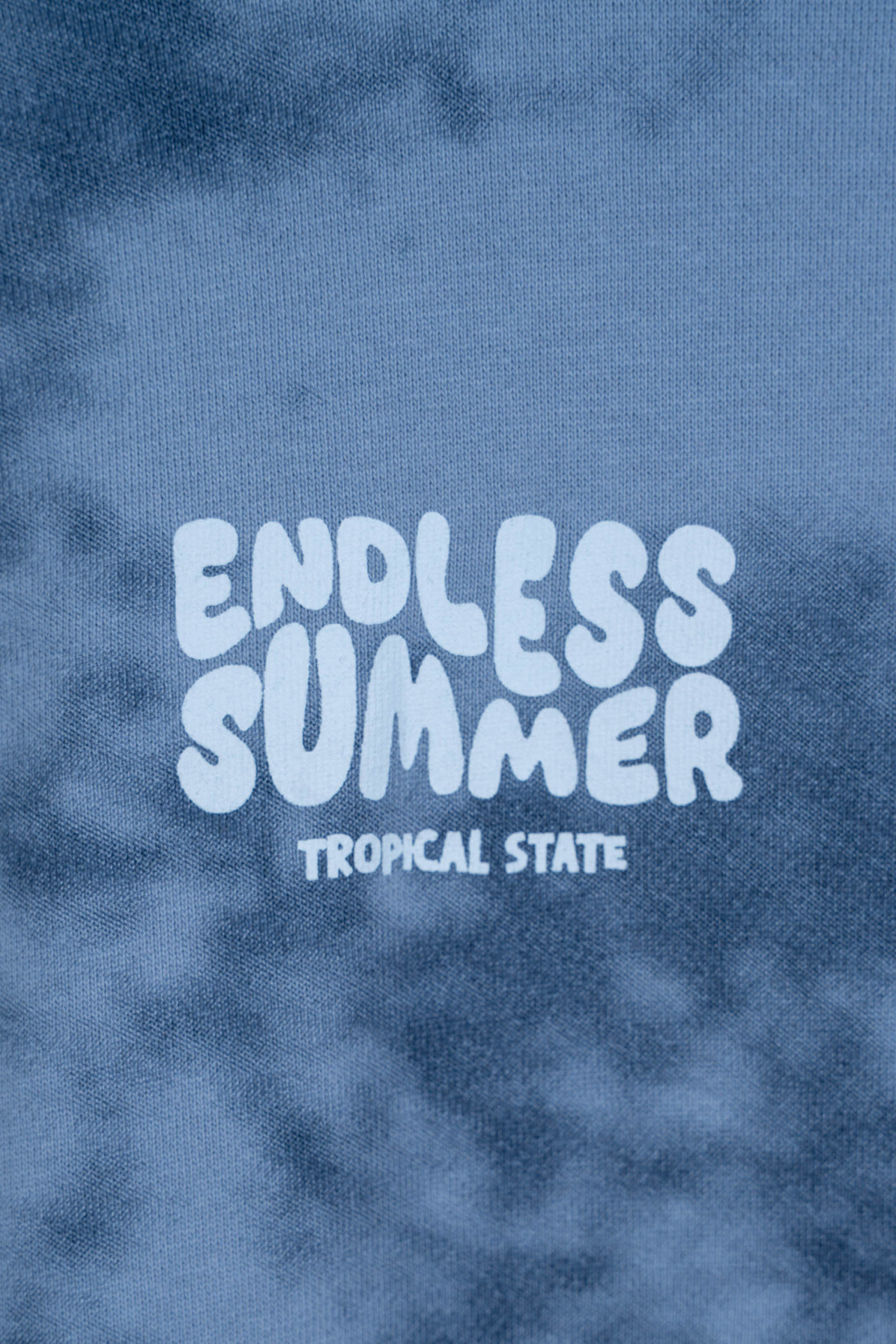 Niebieska bluza BOXY z kapturem z nadrukiem tie dye na całości