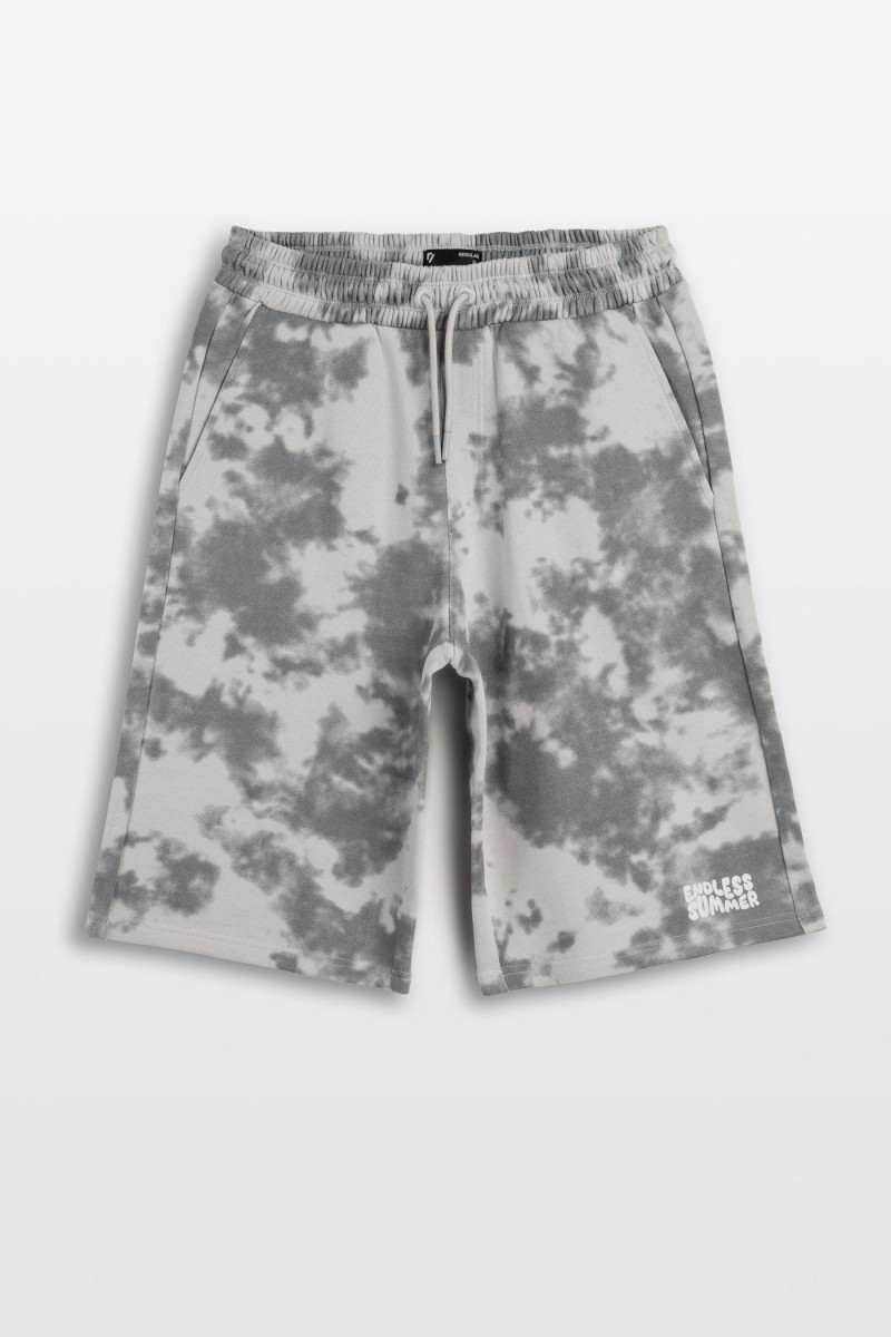 Szare krótkie spodenki z nadrukiem tie dye na całości