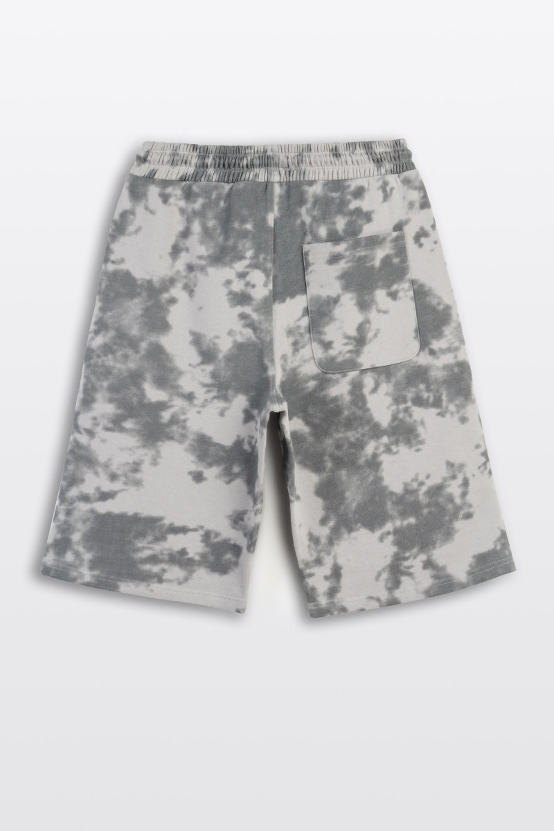 Szare krótkie spodenki z nadrukiem tie dye na całości