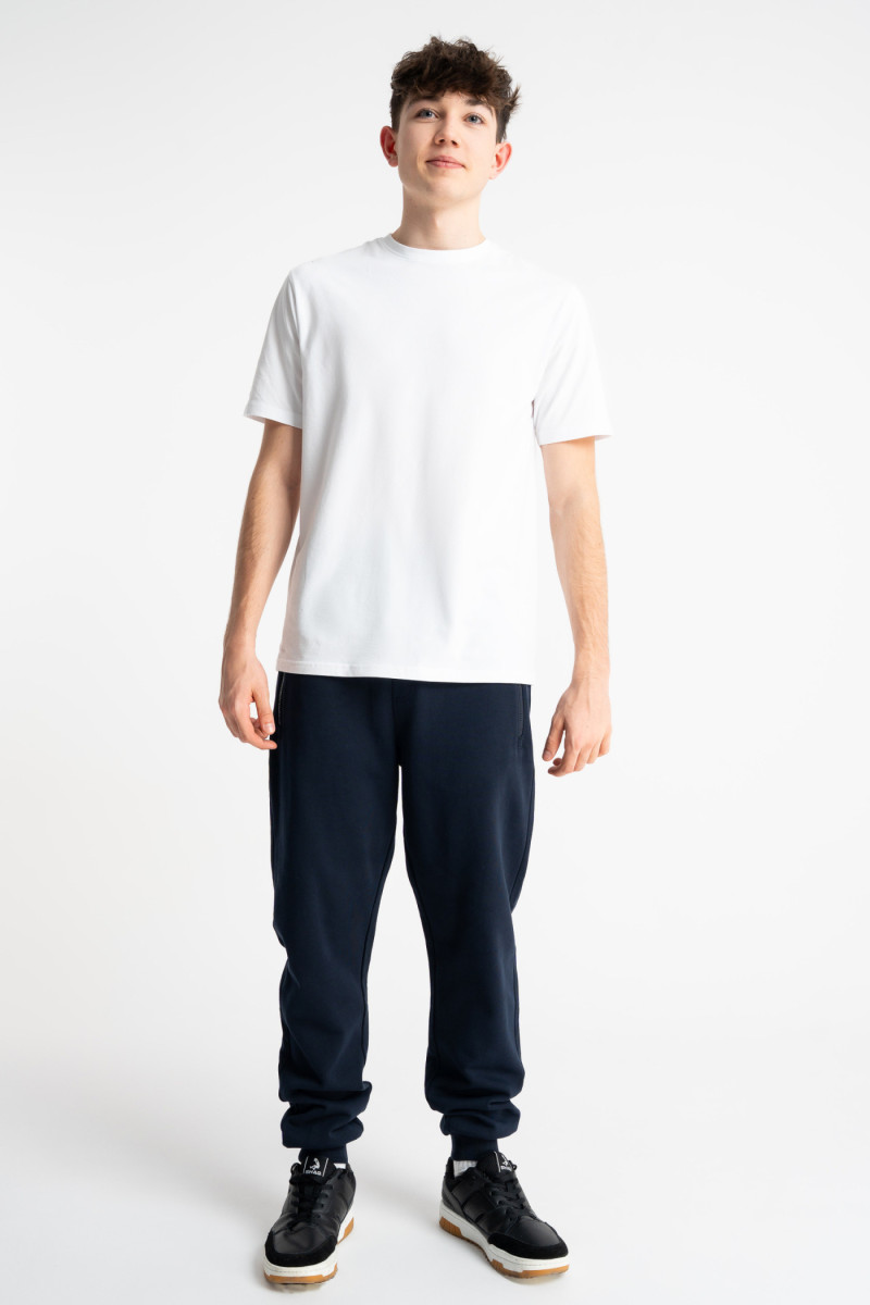 Biały t-shirt REGULAR bez nadruków