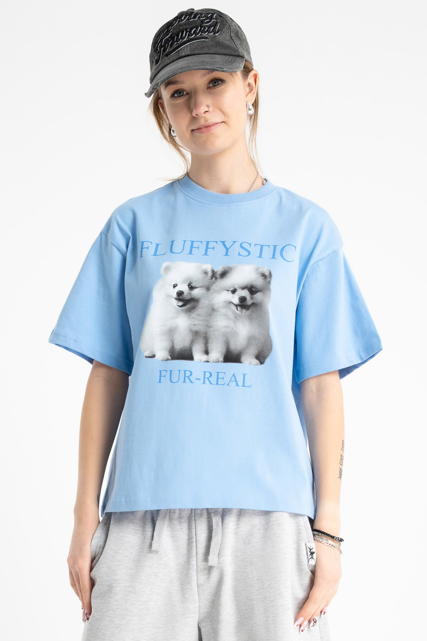 Niebieski t-shirt REGULAR z autorską grafika z przodu