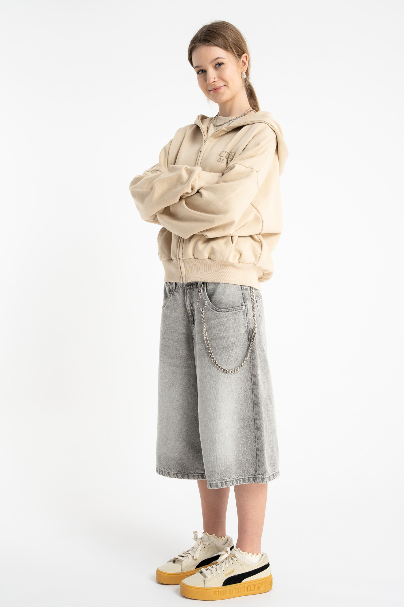 Beżowa bluza BOXY z autorską grafiką z tyłu