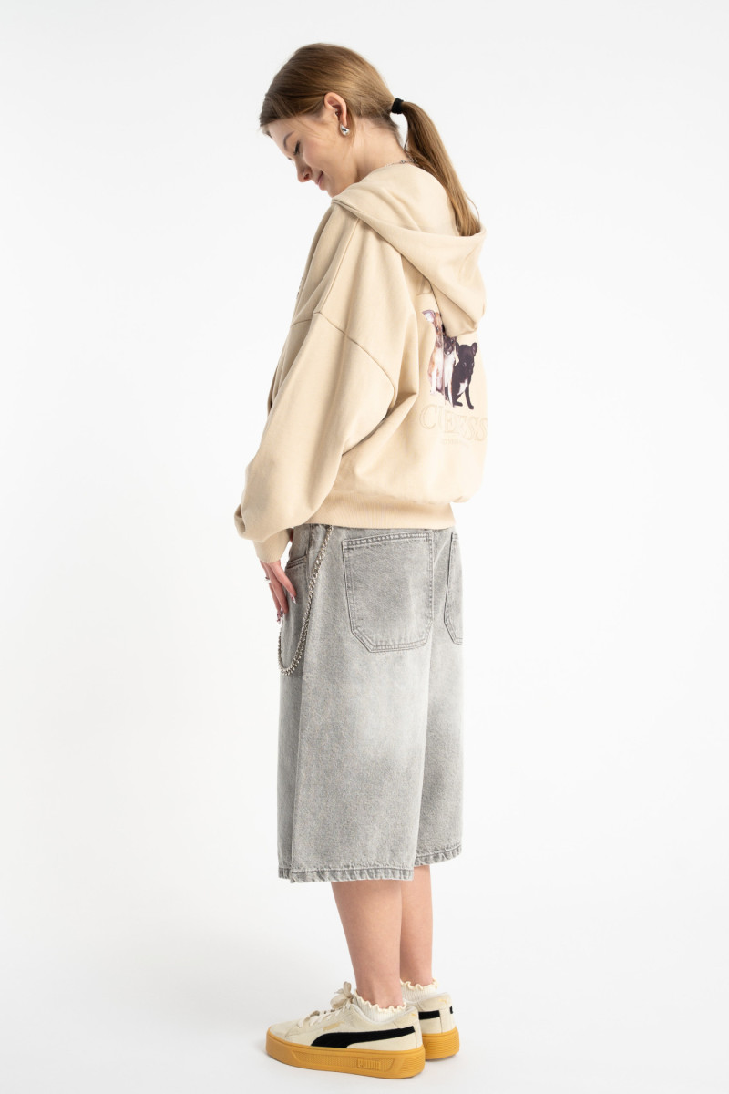 Beżowa bluza BOXY z autorską grafiką z tyłu