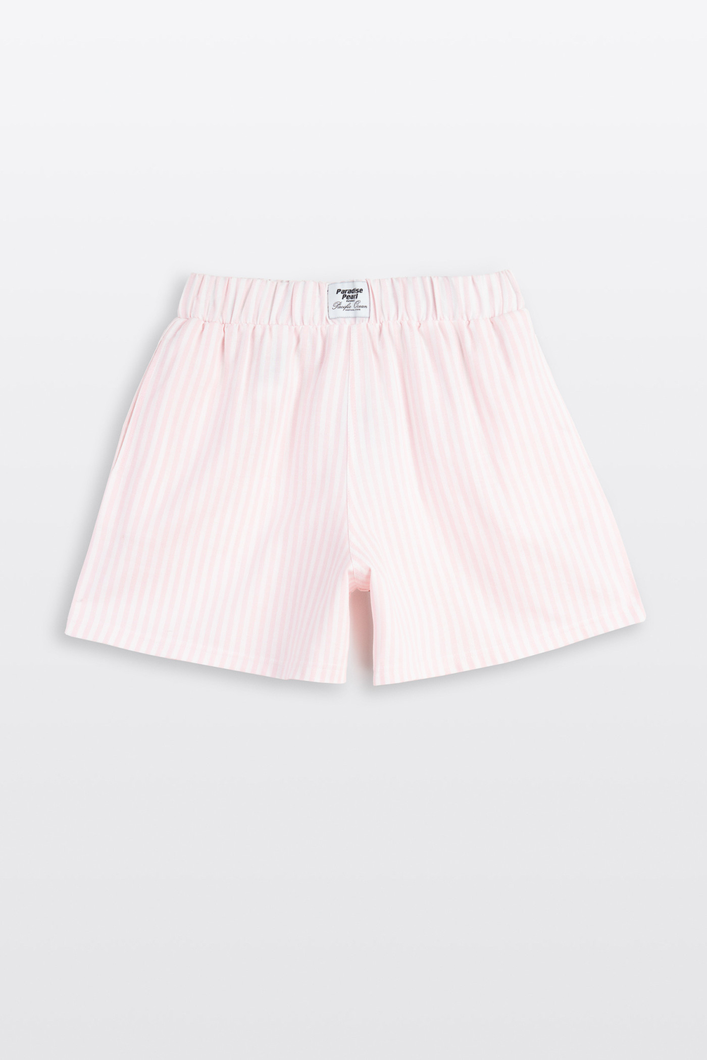 Krótkie spodenki z tkaniny w różowe paski