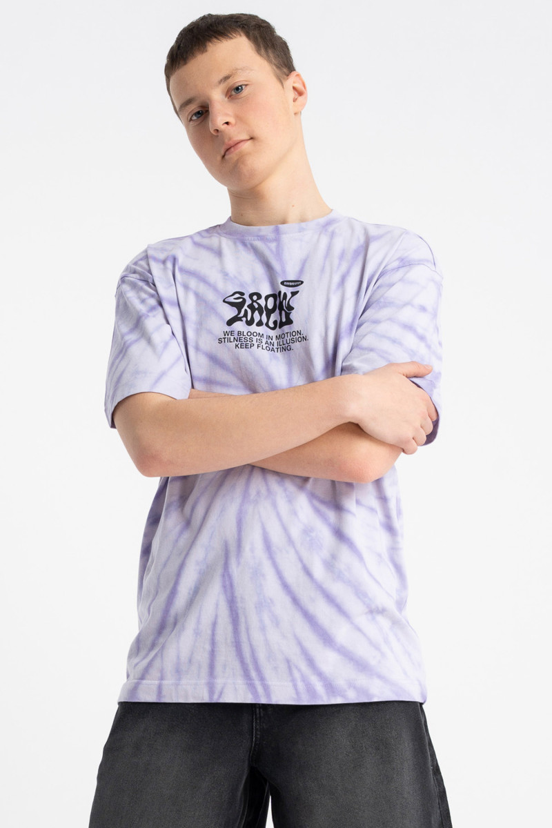 Fioletowy t-shirt LOOSE z nadrukiem tie dye na całości, fioletowy