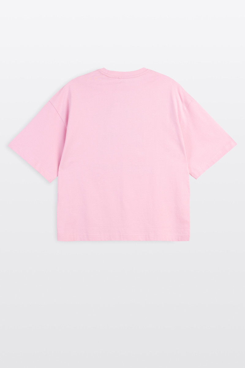 Różowy t-shirt BOXY z autorską grafika z przodu