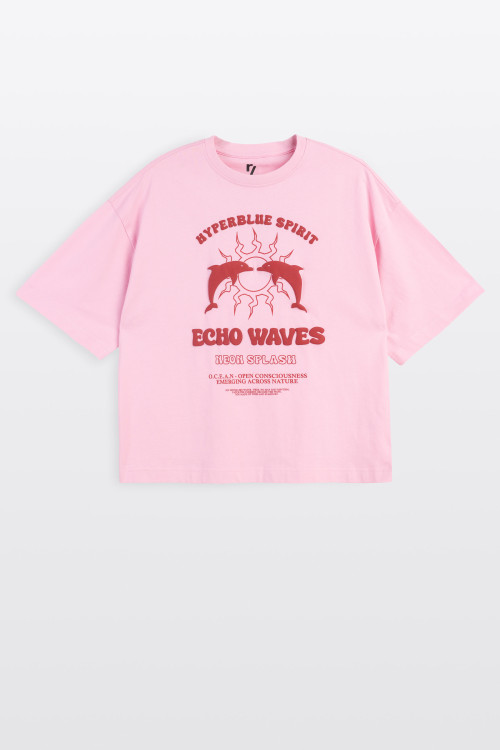 Różowy t-shirt BOXY z autorską grafika z przodu