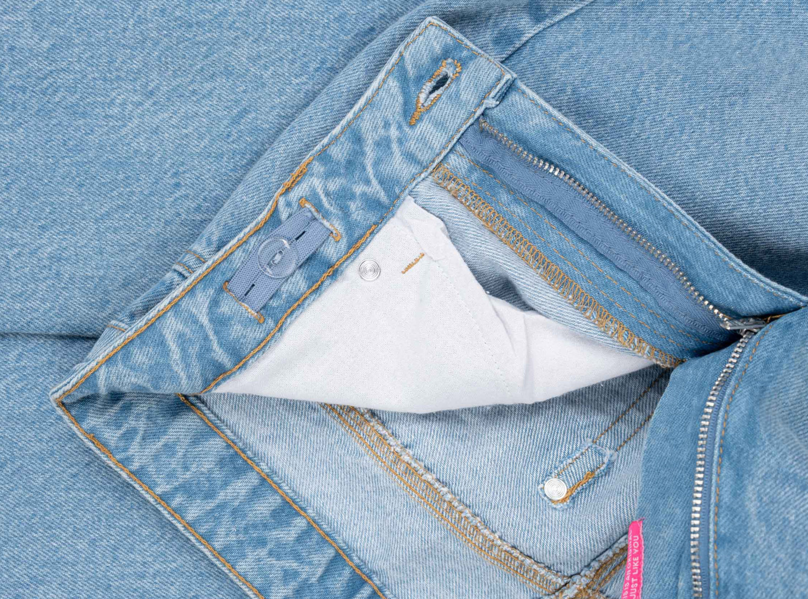 Niebieskie spodnie jeansowe BAGGY z modnymi przetarciami