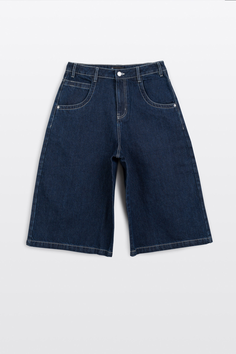 Granatowe krótkie spodenki JORTS z surowego jeansu