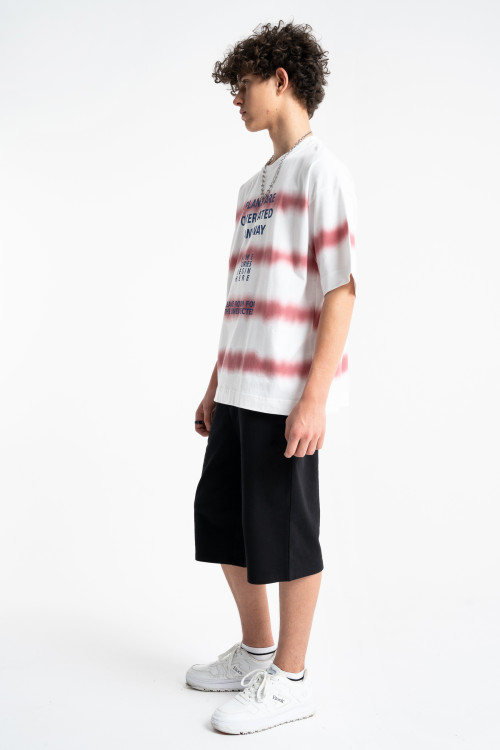 Biały t-shirt LOOSE z nadrukiem na całości