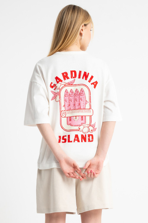 Biały t-shirt BOXY z autorską grafika z przodu