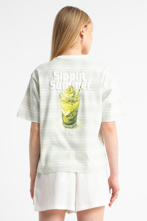 T-shirt CROPPED w biało-zielone paski z autorską grafiką z tyłu