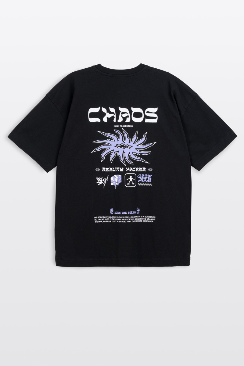 Czarny t-shirt OVERSIZE z autorską grafiką z tyłu