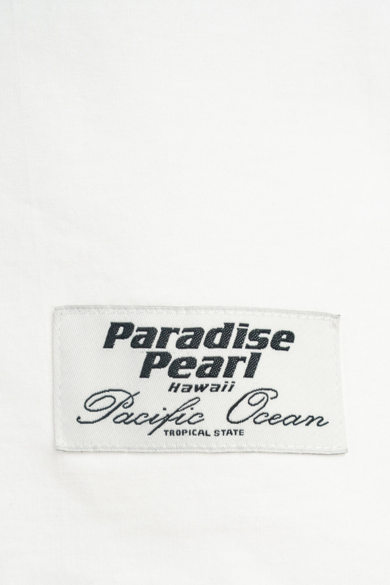 Kremowy t-shirt OVERSIZE z autorską grafika z tyłu