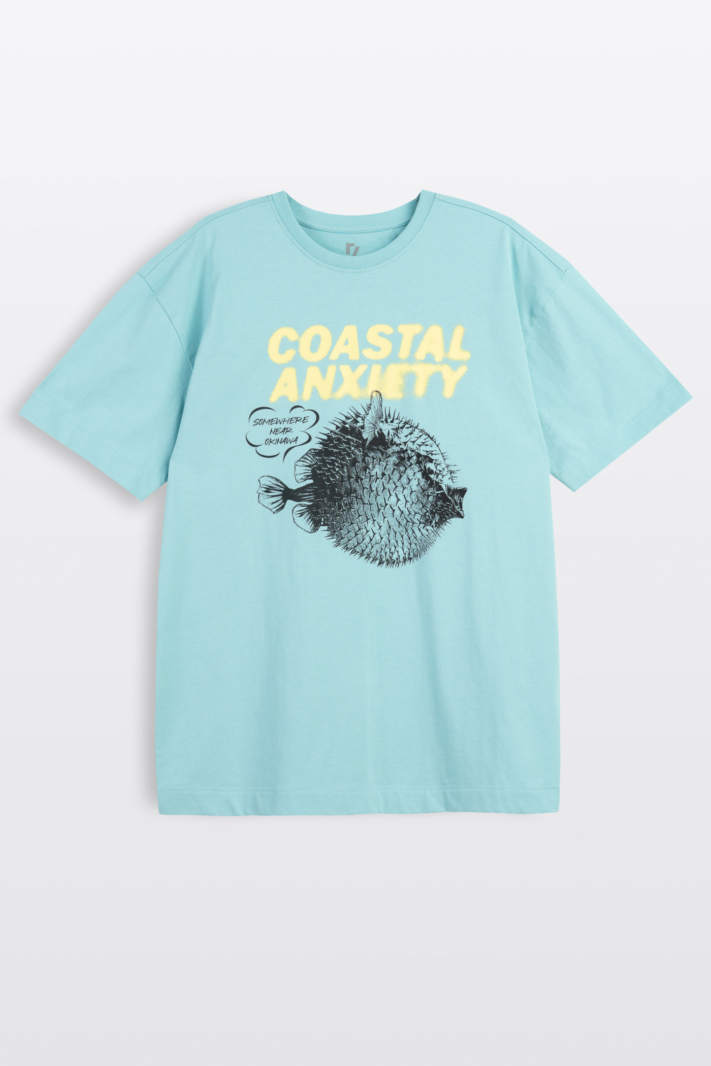 Jasnoniebieski t-shirt LOOSE z autorską grafiką z przodu