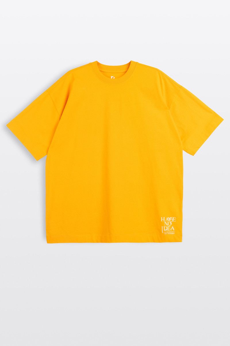 Żółty t-shirt OVERSIZE z autorską grafiką z tyłu