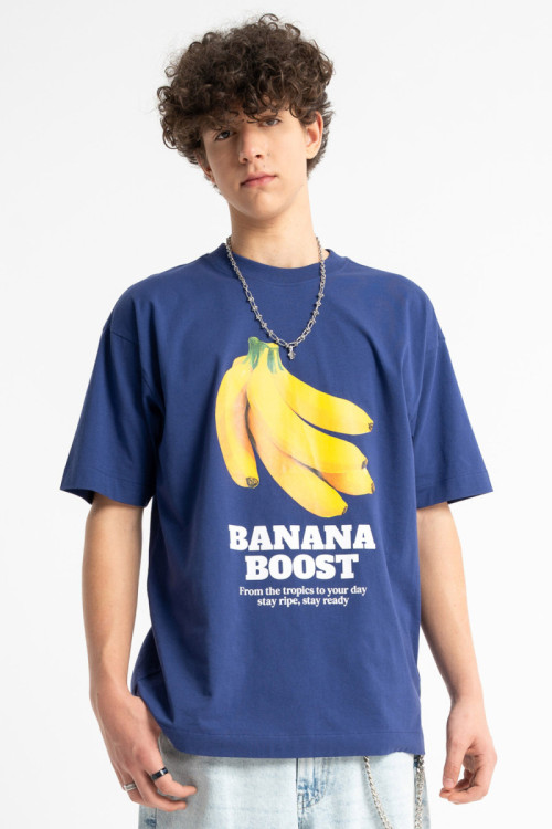 Granatowy t-shirt LOOSE z autorską grafiką z przodu