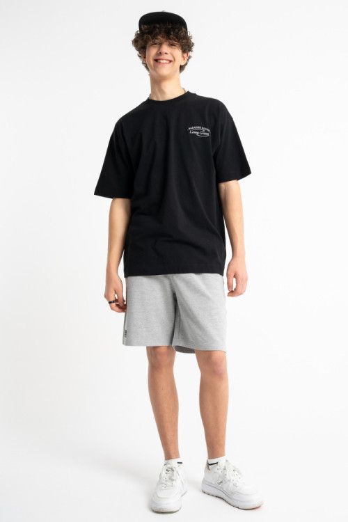 Czarny t-shirt LOOSE z autorską grafiką z tyłu