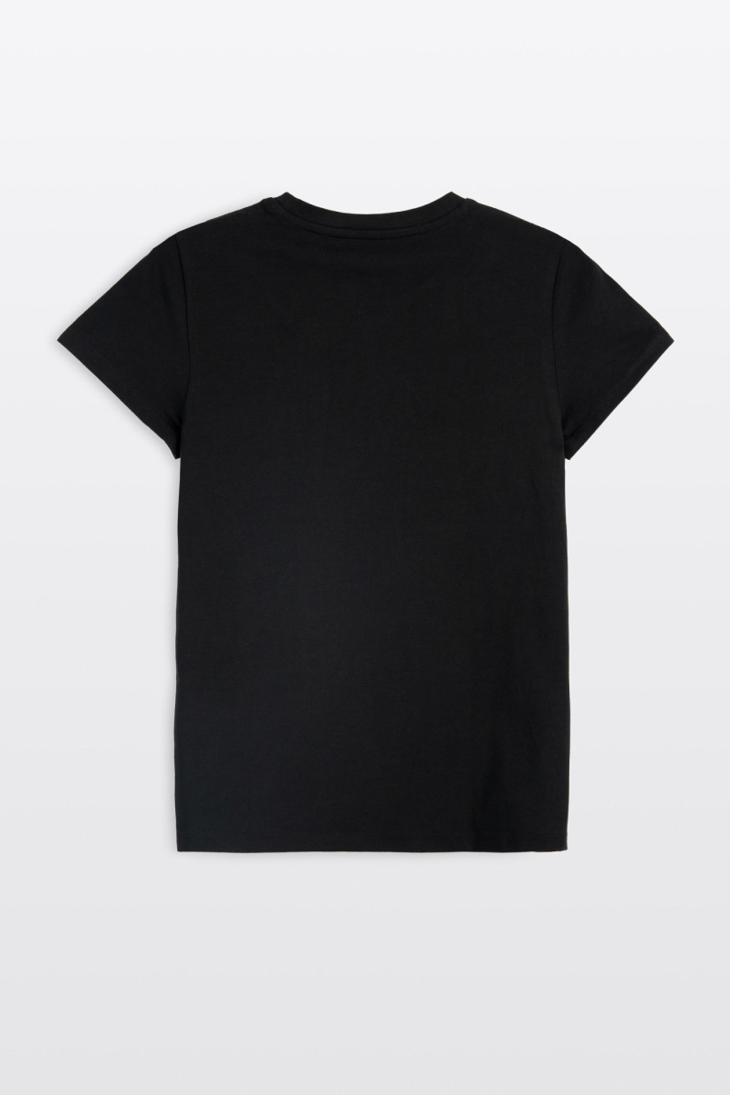 Czarna bluzka SLIM z minimalistyczną naszywką z krótkimi rękawami