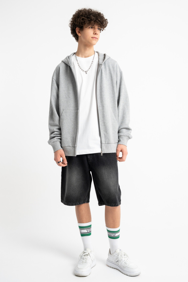 Szara bluza REGULAR z kapturem z autorską grafiką z tyłu