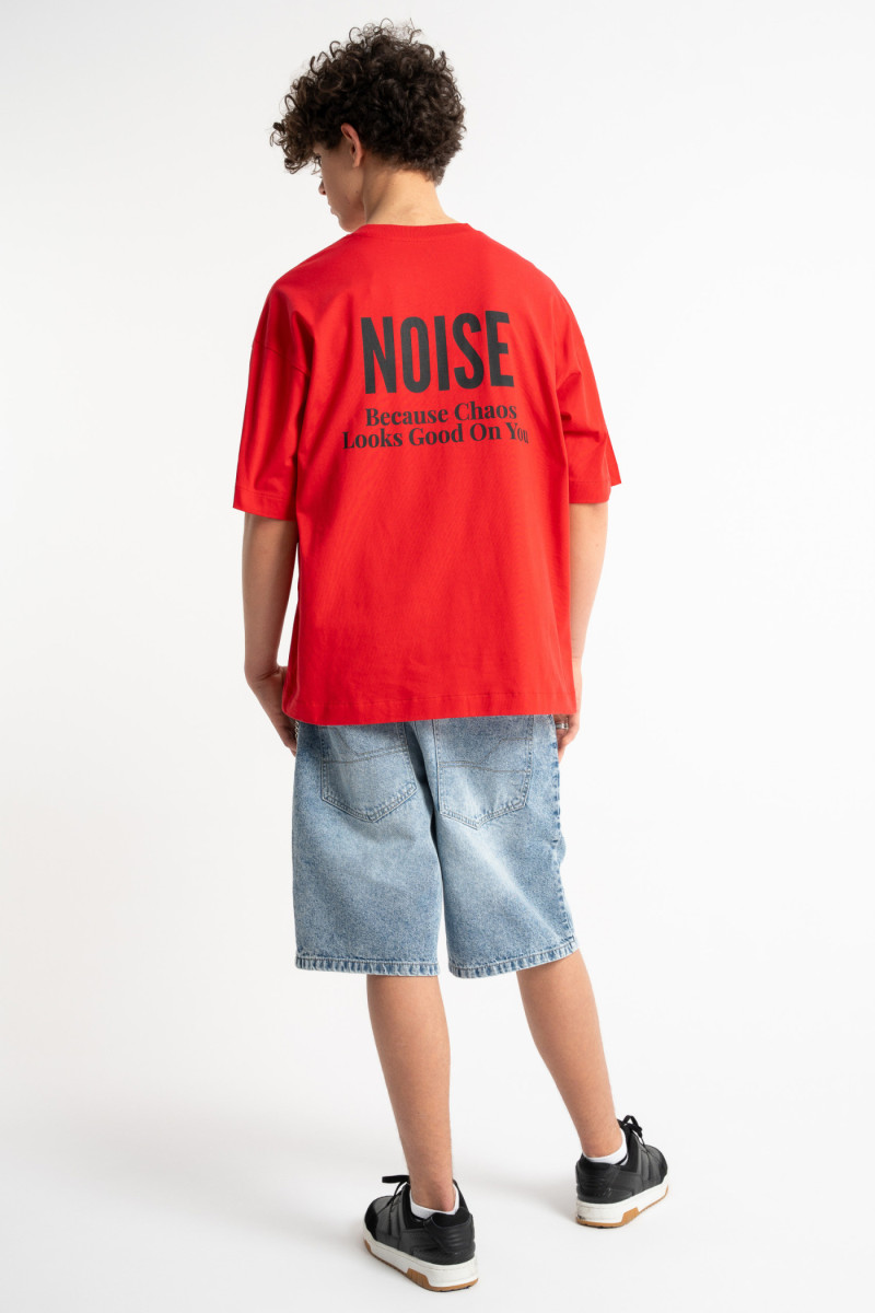 Czerwony t-shirt LOOSE z autorską grafiką z tyłu