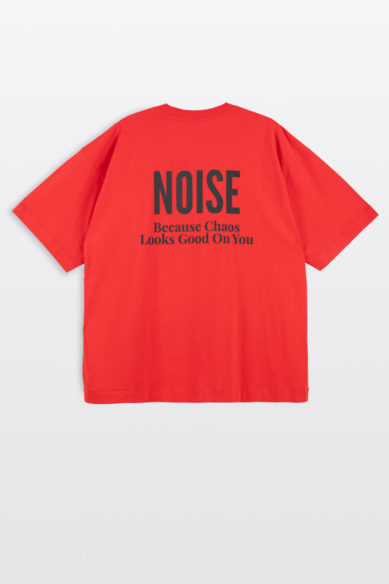 Czerwony t-shirt LOOSE z autorską grafiką z tyłu