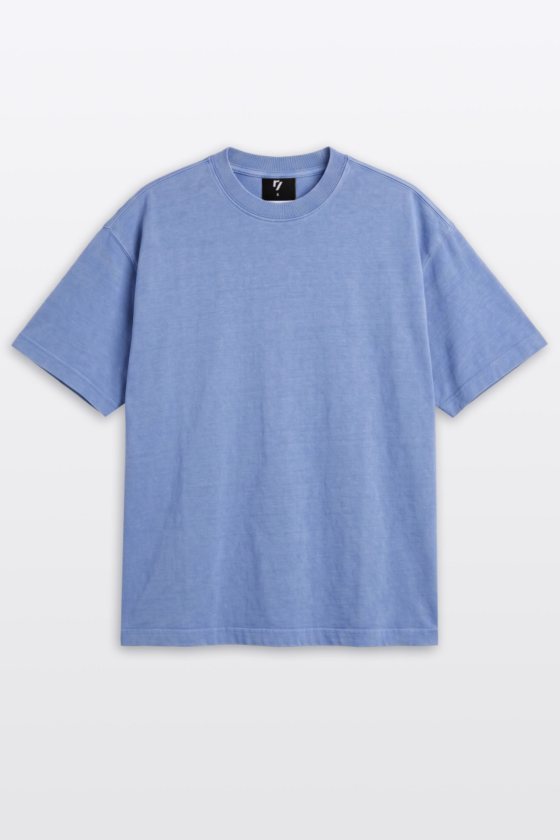 Niebieski t-shirt OVERSIZE z nadrukiem z tyłu
