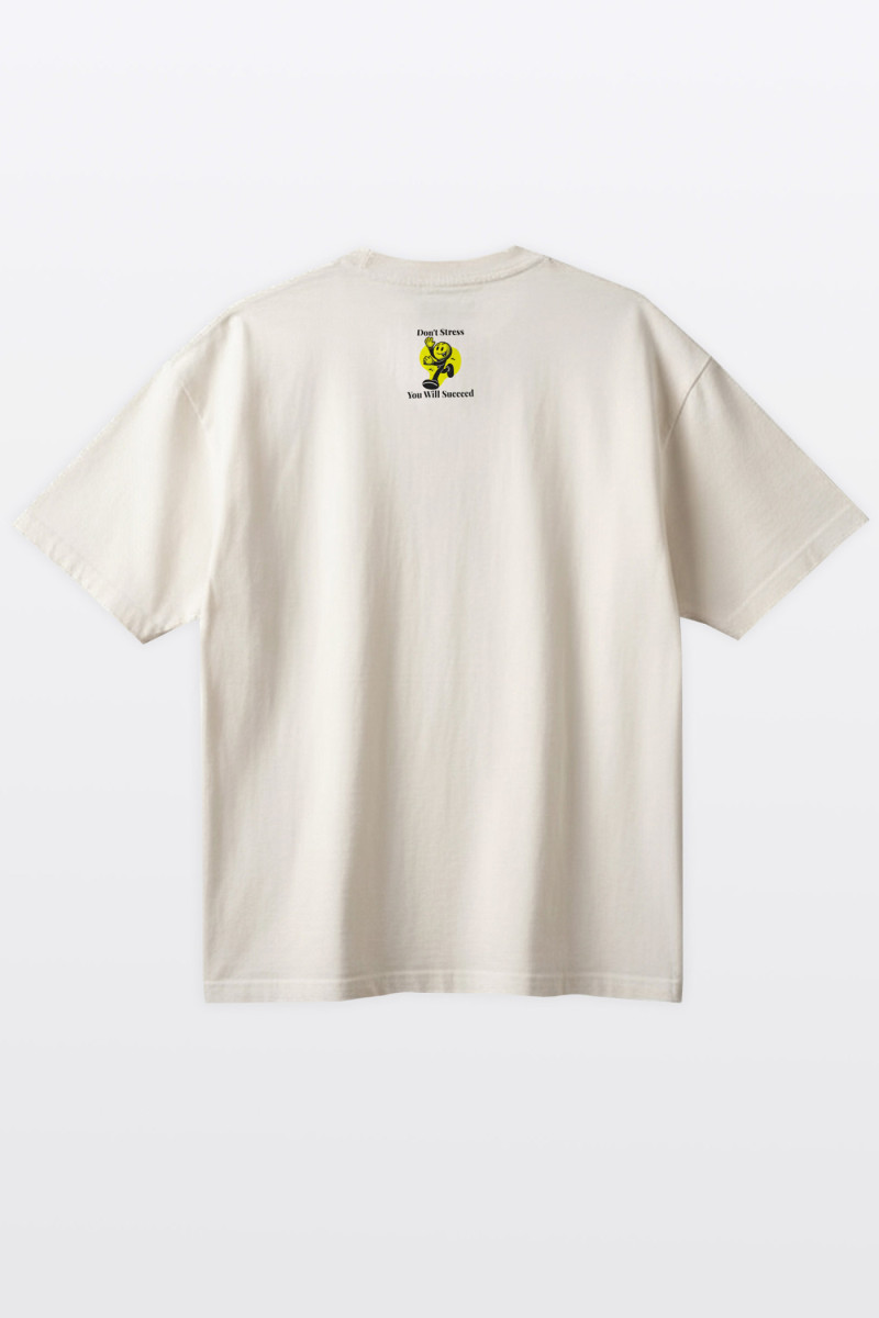 Kremowy t-shirt OVERSIZE z autorską grafiką z przodu