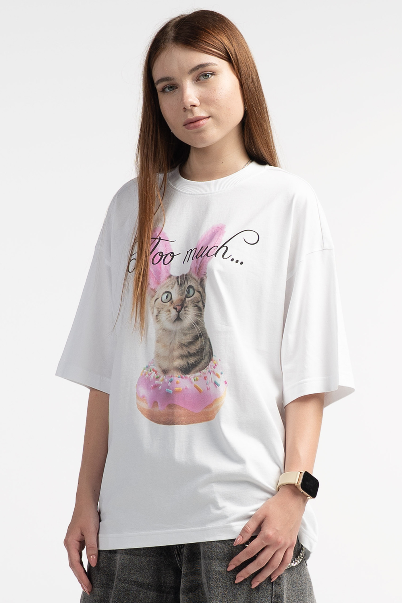 Biały t-shirt OVERSIZE z autorską grafiką z przodu