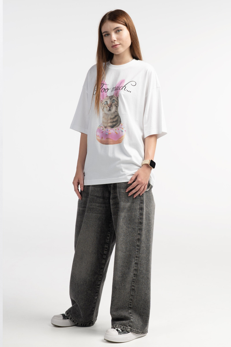 Biały t-shirt OVERSIZE z autorską grafiką z przodu