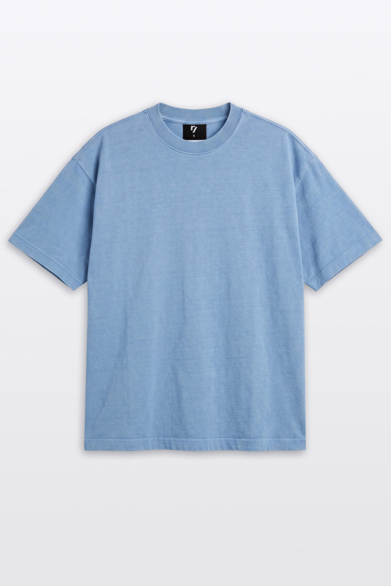Niebieski t-shirt OVERSIZE z nadrukiem z tyłu