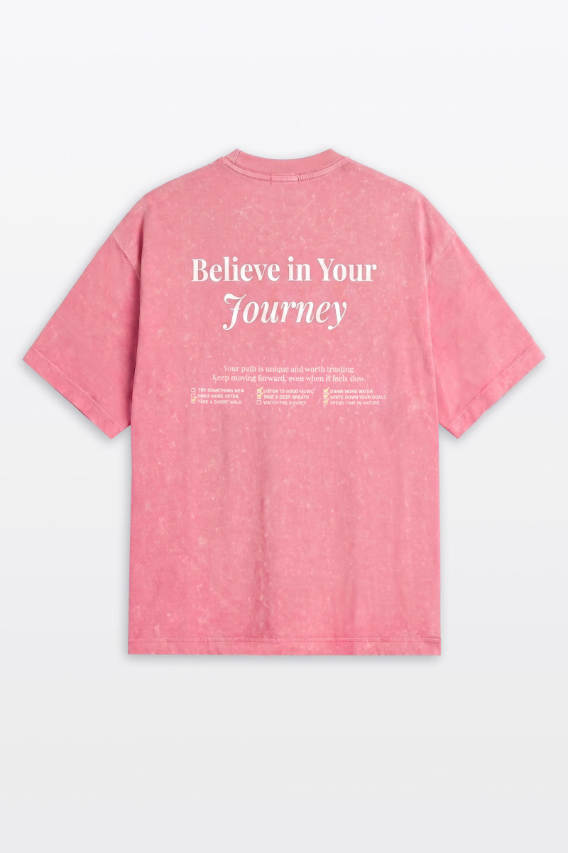 Różowy t-shirt OVERSIZE z nadrukiem z tyłu