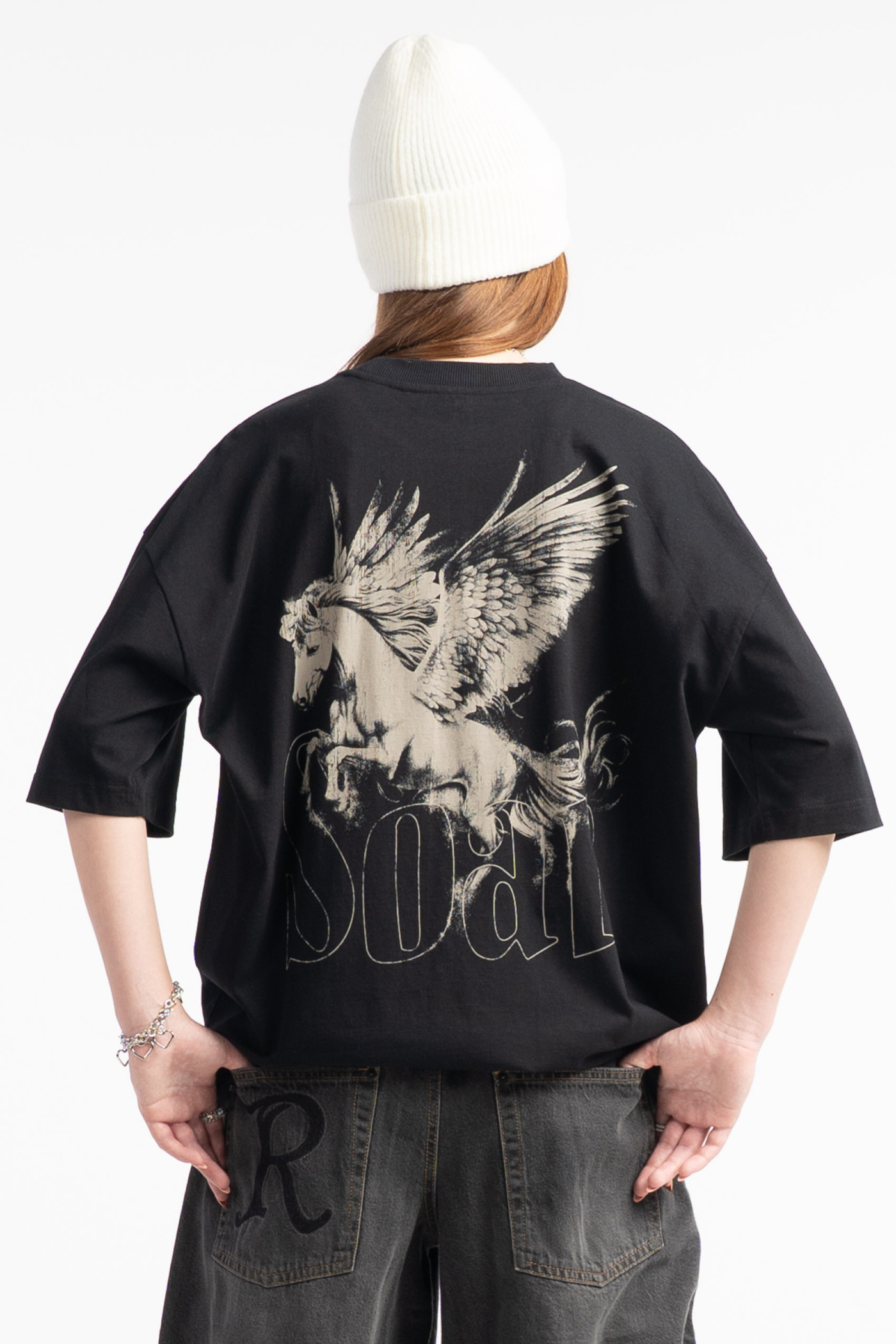 Czarny t-shirt OVERSIZE z autorską grafiką z tyłu
