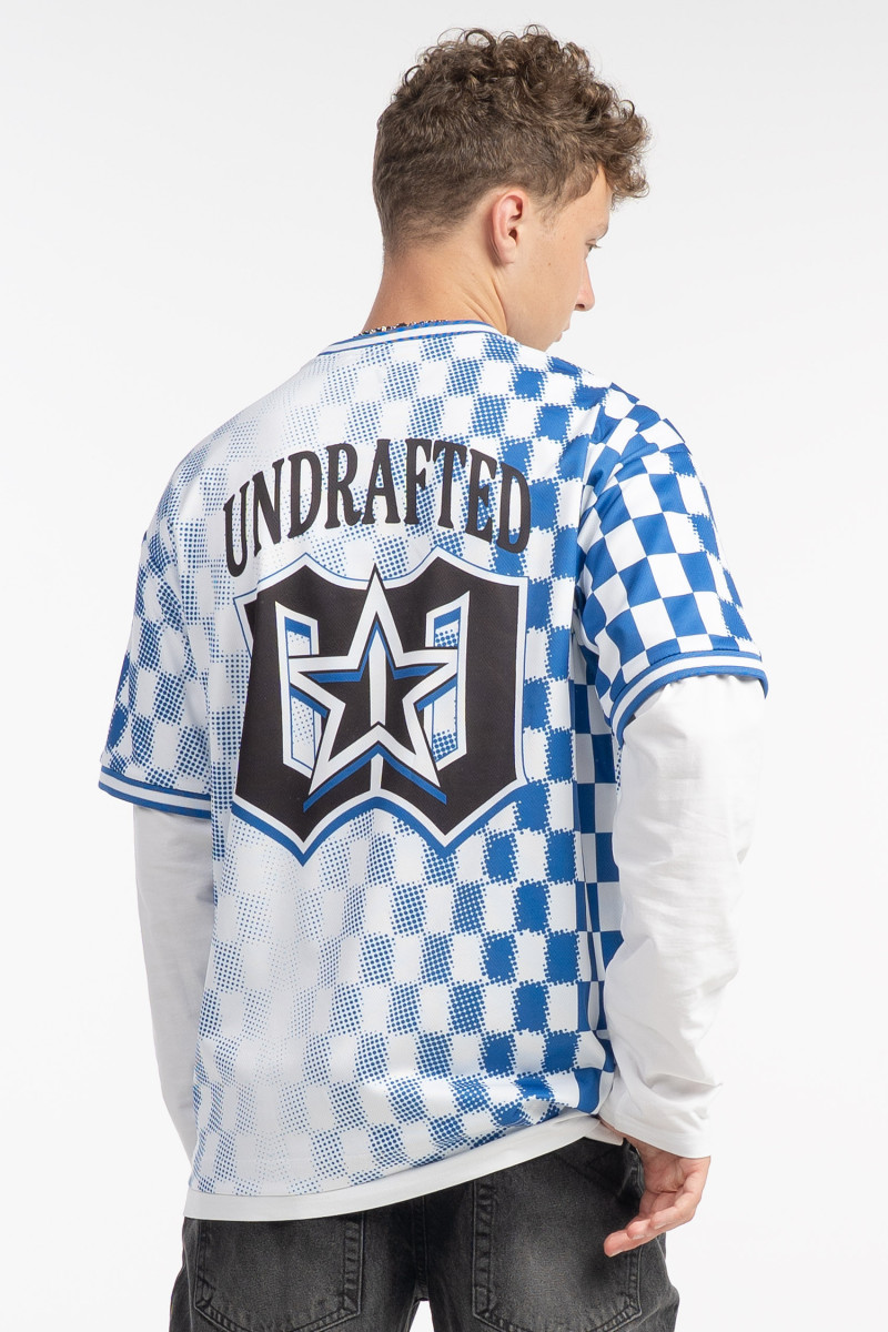 Biało-niebieski t-shirt LOOSE w stylu sportowym z autorskimi grafikami