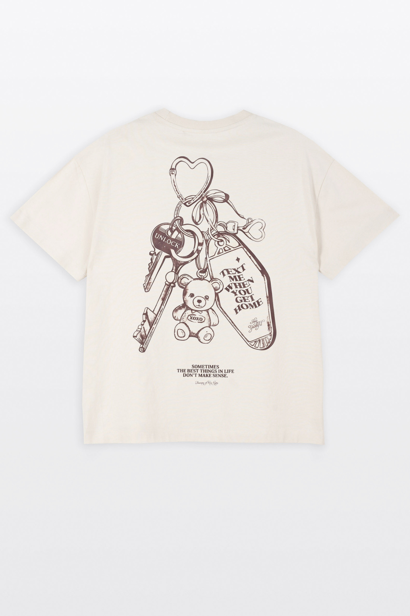 Biały t-shirt OVERSIZE z autorską grafiką z tyłu