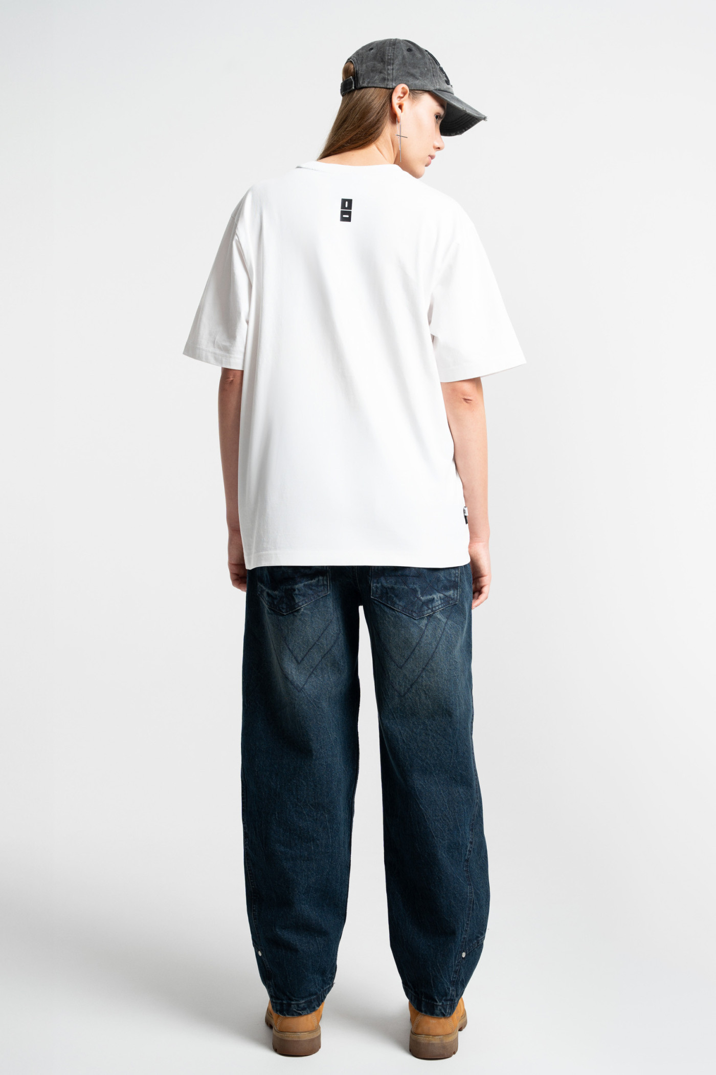 Biały t-shirt OVERSIZE