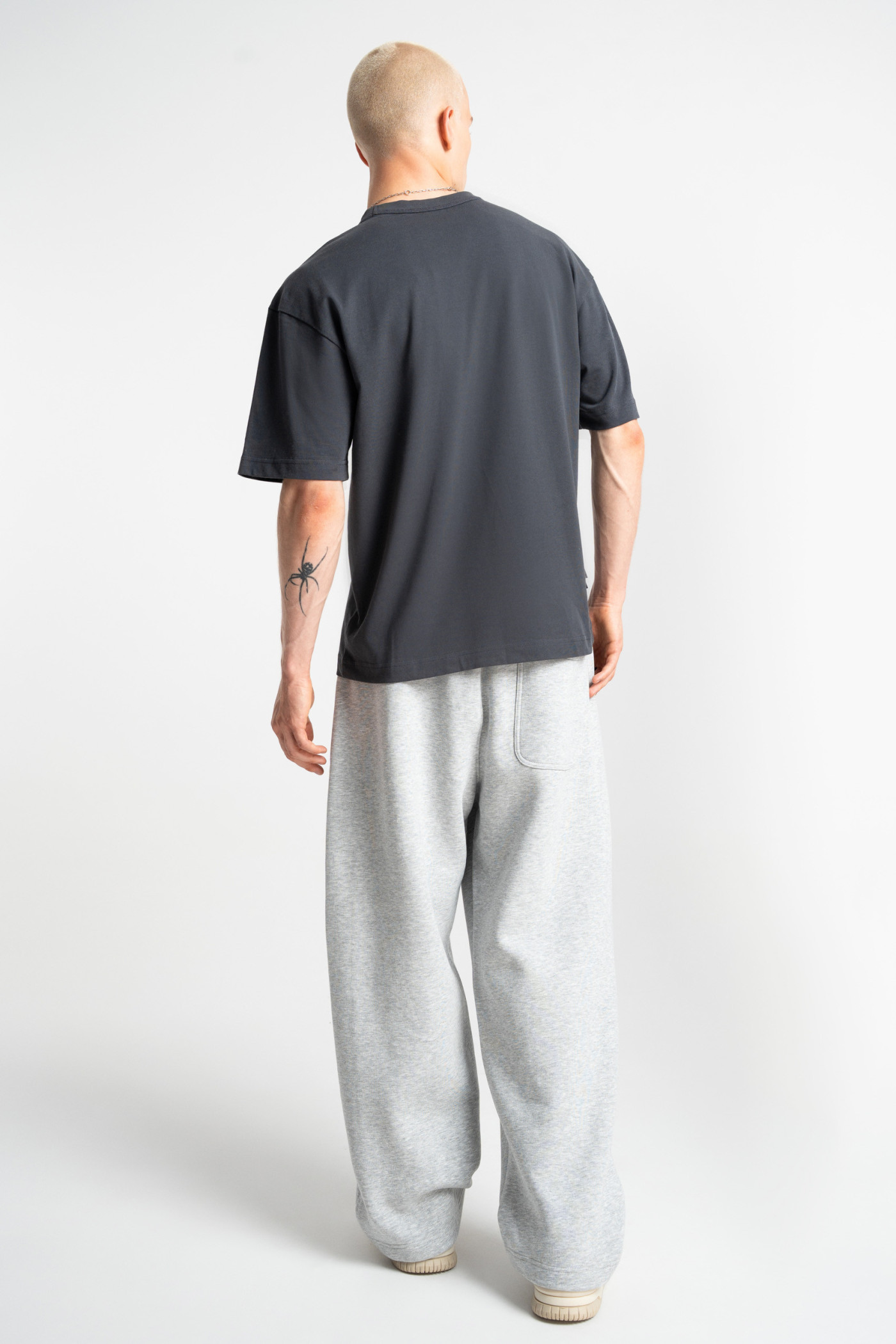 Ciemnoszary t-shirt OVERSIZE