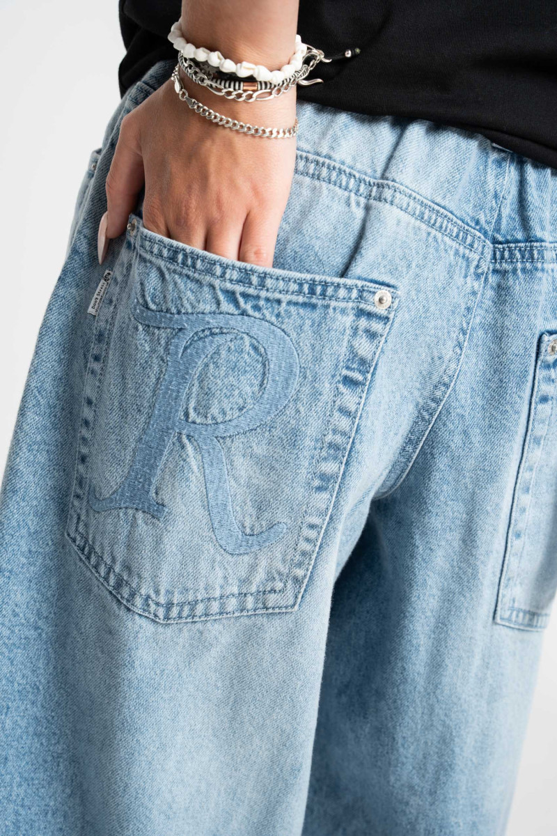 Jasnoniebieskie spodnie jeansowe BALLON z efektem sprania