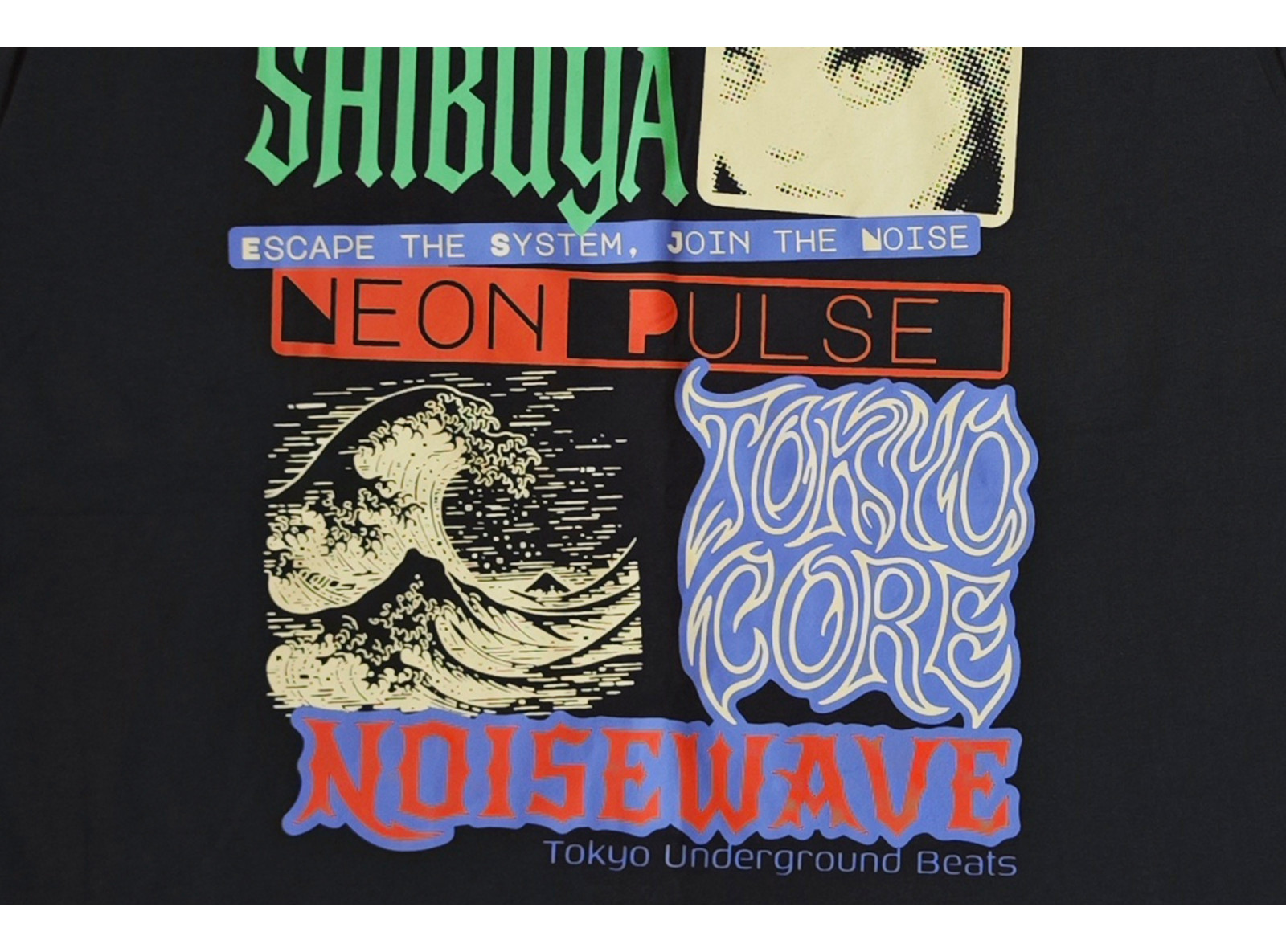 Szary t-shirt LOOSE z autorską grafiką z tyłu
