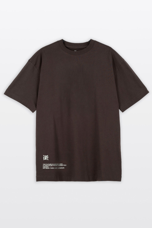 Brązowy t-shirt LOOSE z nadrukiem z przodu