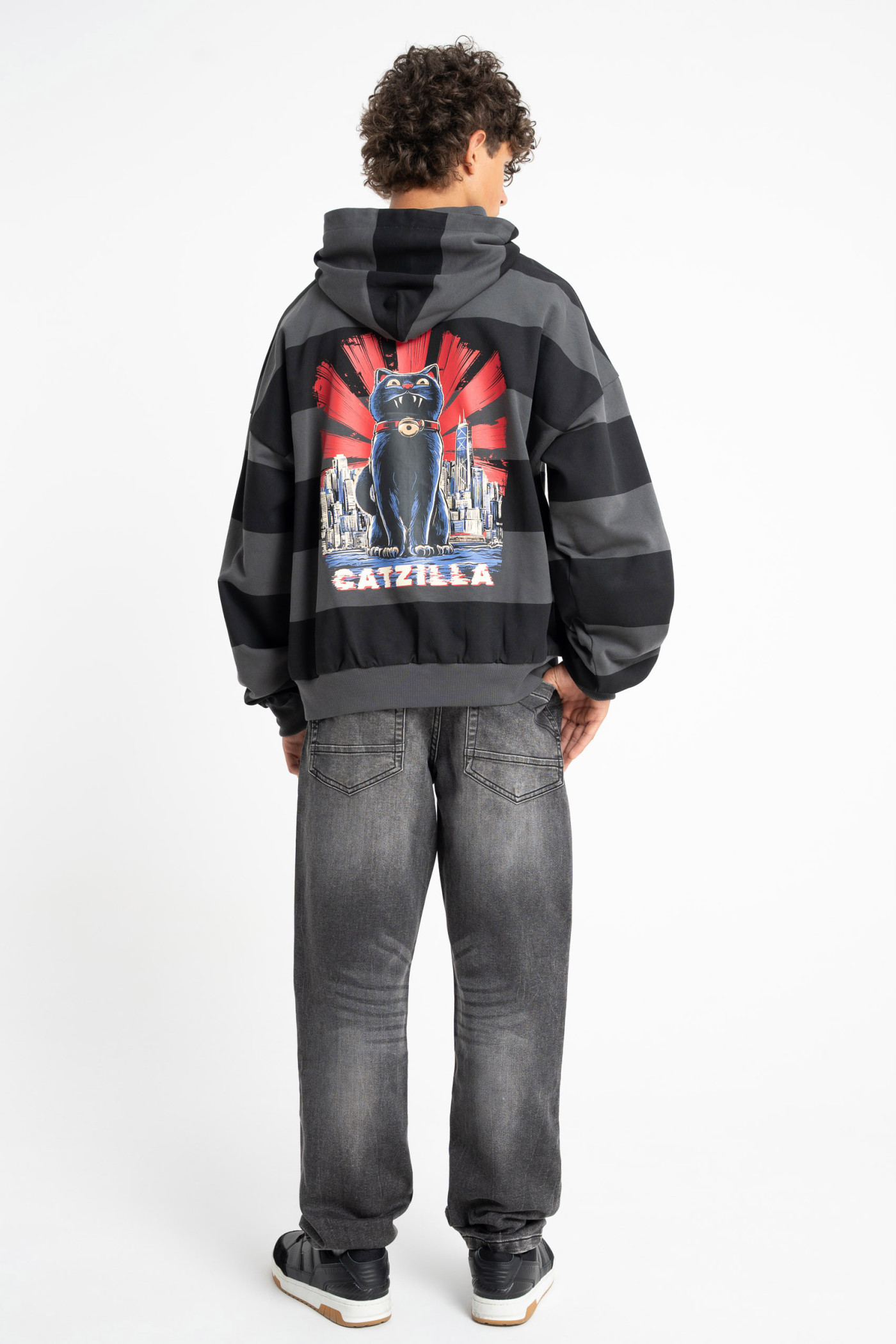 Bluza w czarno-szare pasy LOOSE z kapturem z autorską grafiką z tyłu