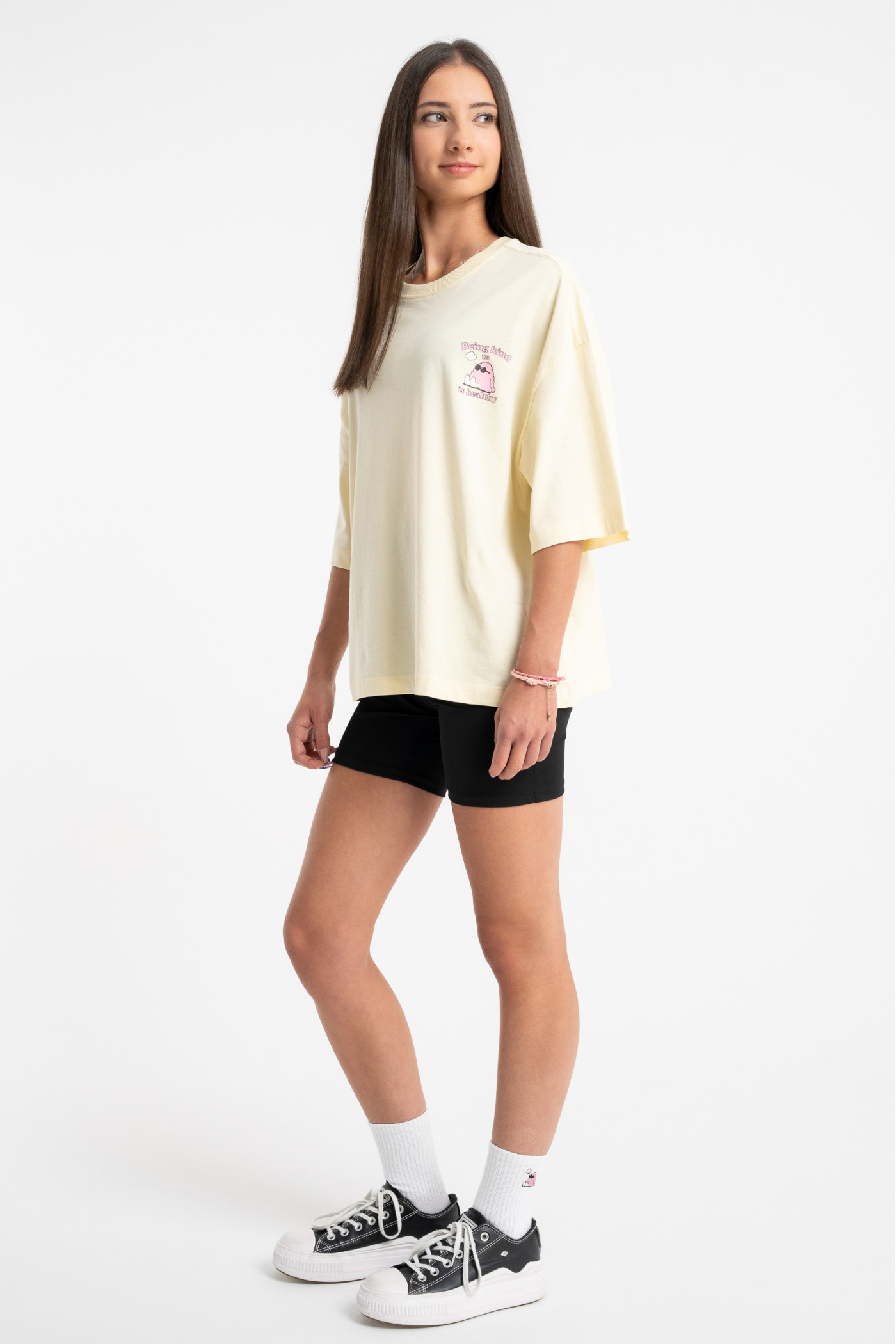 Żółty t-shirt BOXY z autorską grafiką z tyłu
