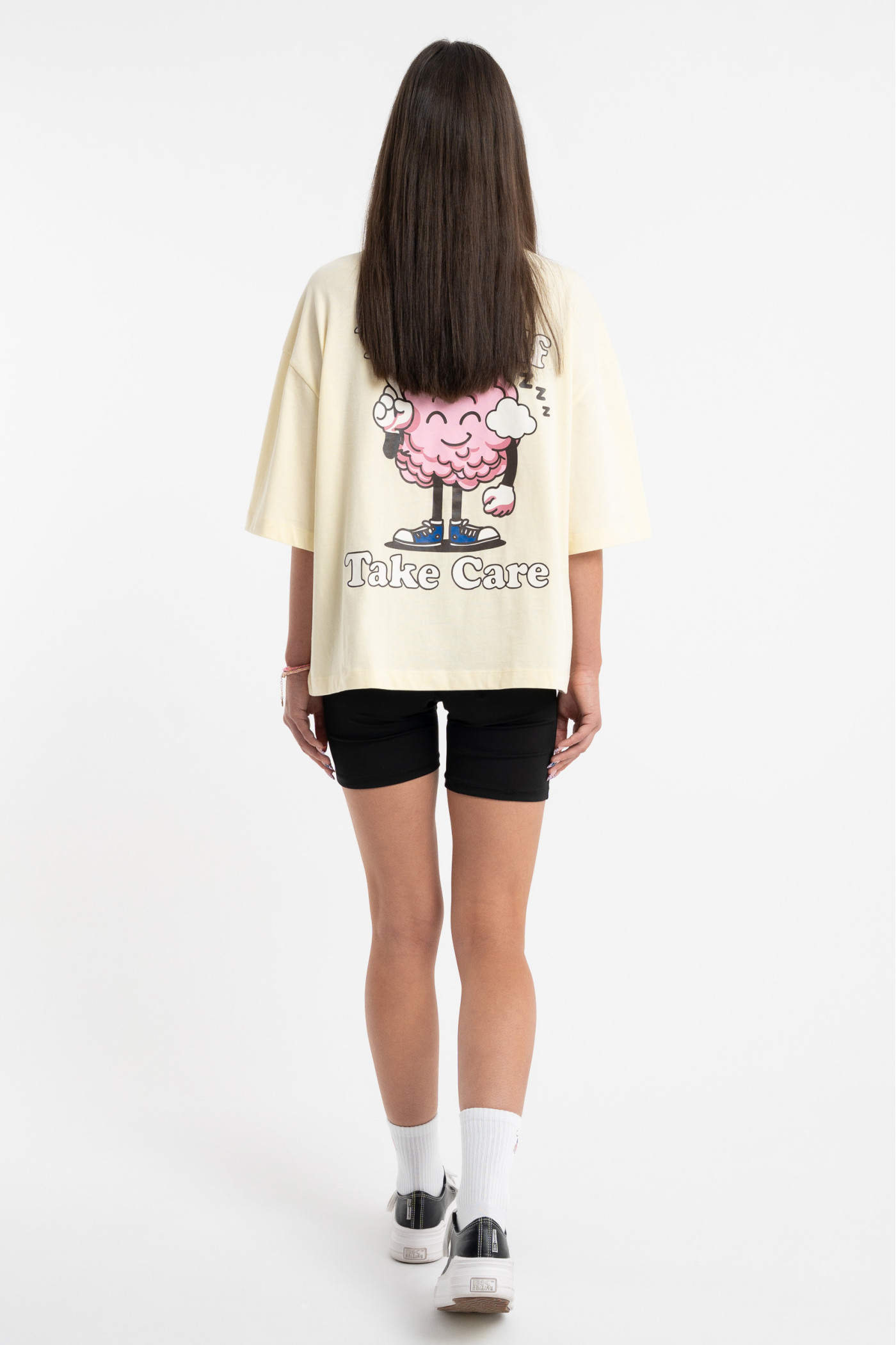 Żółty t-shirt BOXY z autorską grafiką z tyłu