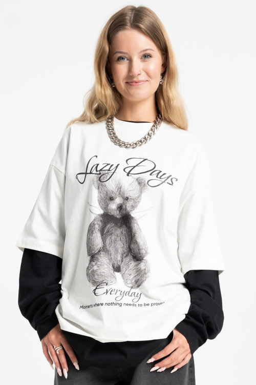 Biały t-shirt OVERSIZE z autorską grafiką z przodu