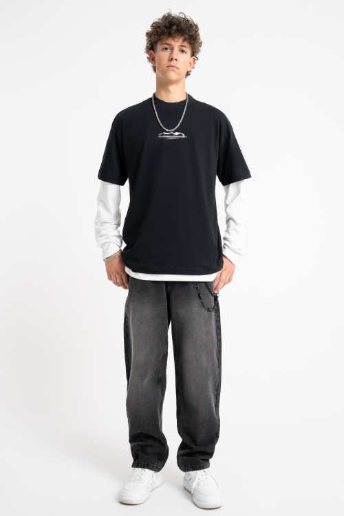 Czarny t-shirt LOOSE z autorską grafiką z tyłu
