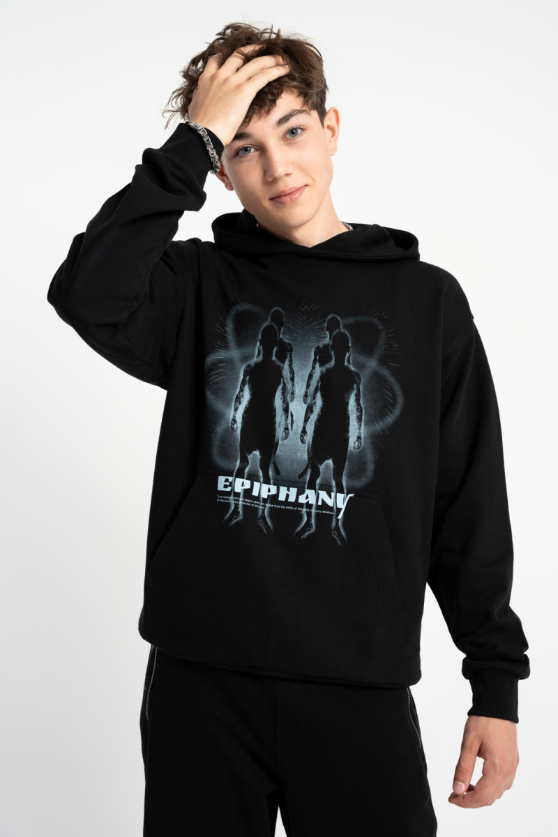 Czarna bluza REGULAR z kapturem z autorską grafiką z przodu od Reporter